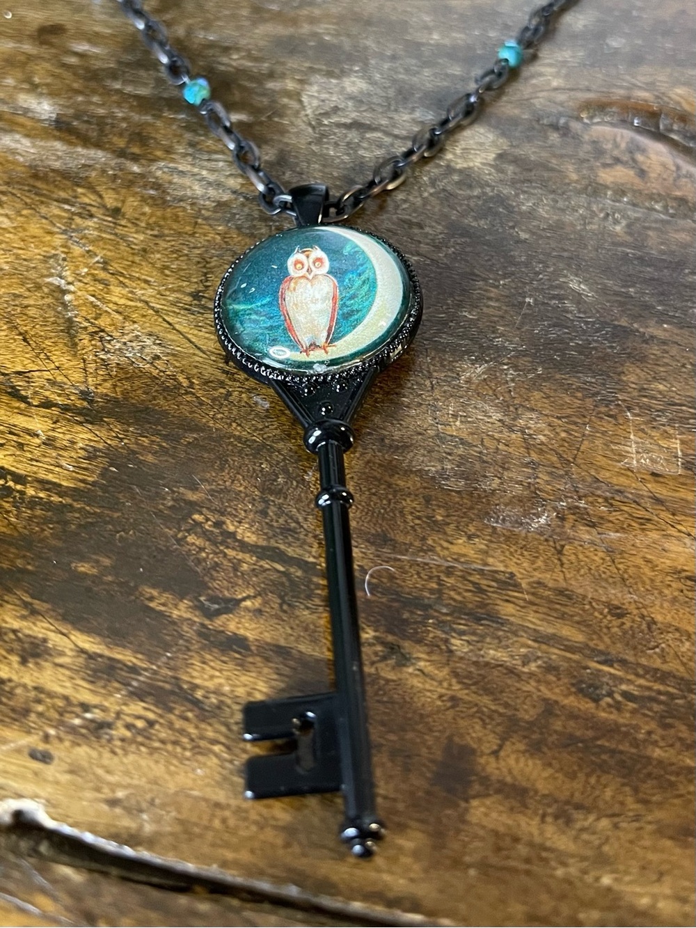 🦉 Hotcakes Design Owl Key Pendant Necklace in Teal and Black (vintage)